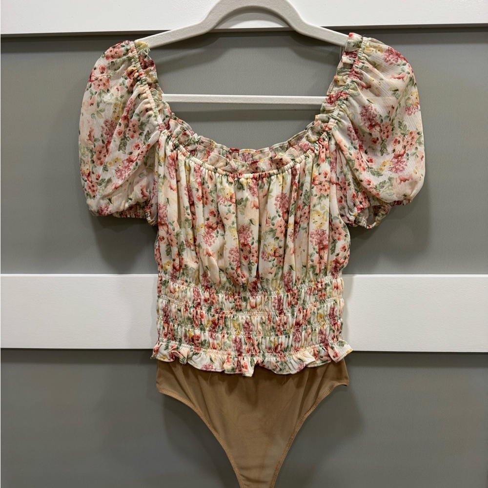 ASTR Multicolor Floral Garment